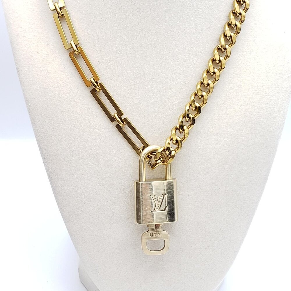 Authentic Louis Vuitton Padlock w/Unbranded Stainless Steel Gold Plated Chain - Picture 7 of 10